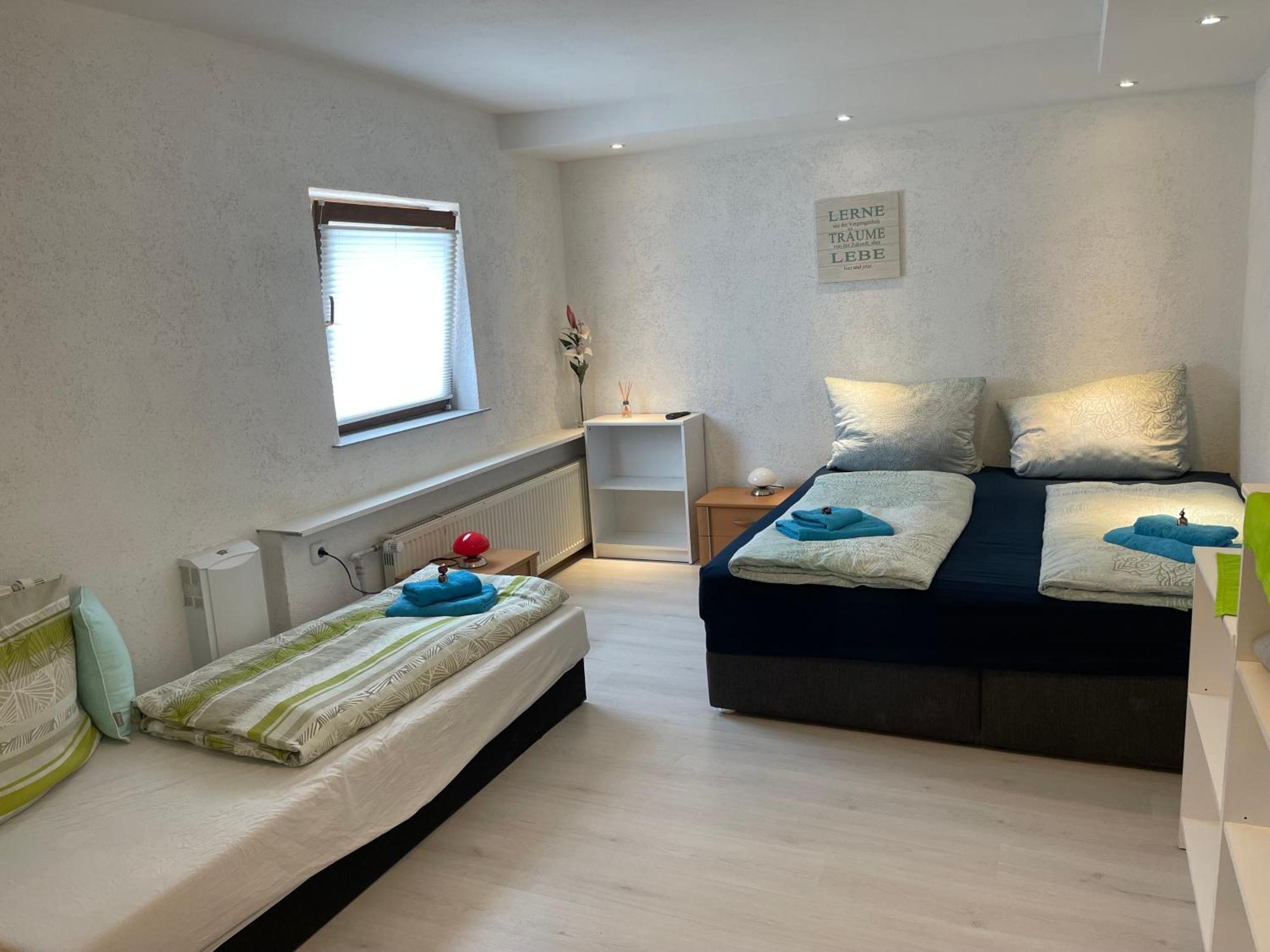 Monteurwohnung Am Flughafen シュクロイディッツ エクステリア 写真